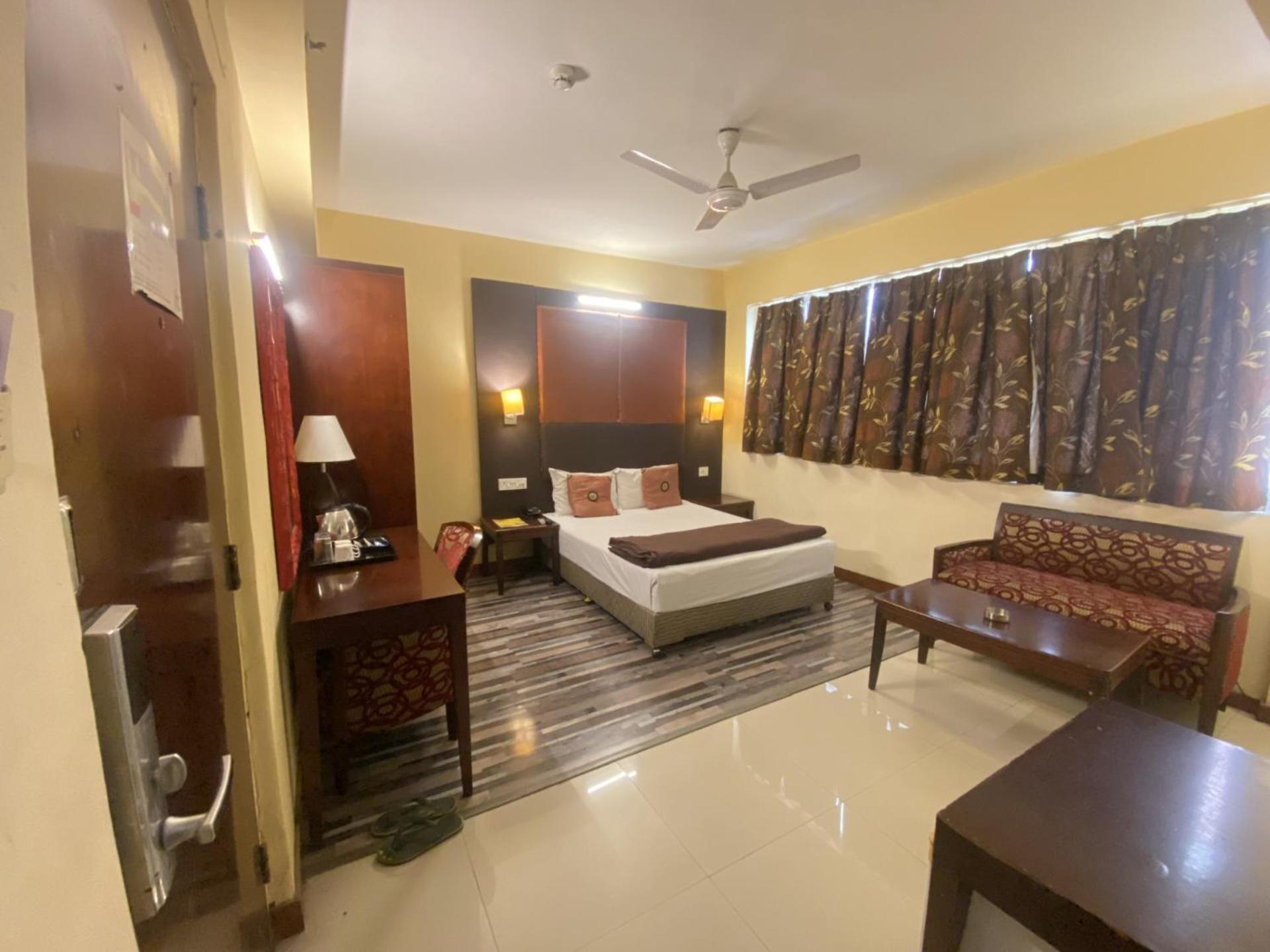 Astoria Hotel Kolkata Eksteriør bilde