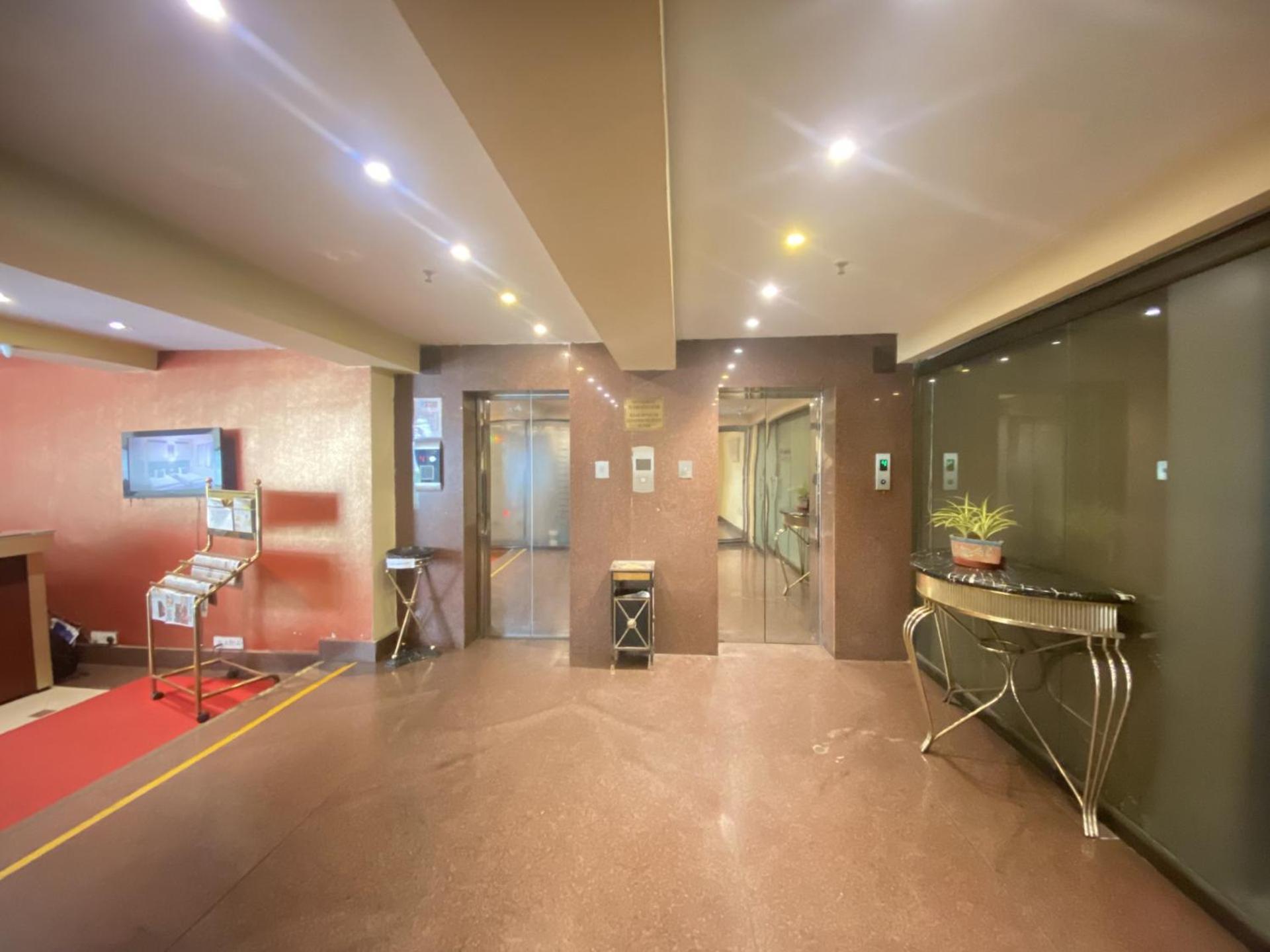 Astoria Hotel Kolkata Eksteriør bilde