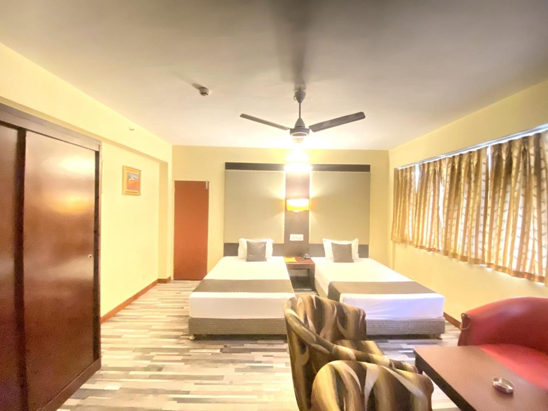 Astoria Hotel Kolkata Eksteriør bilde