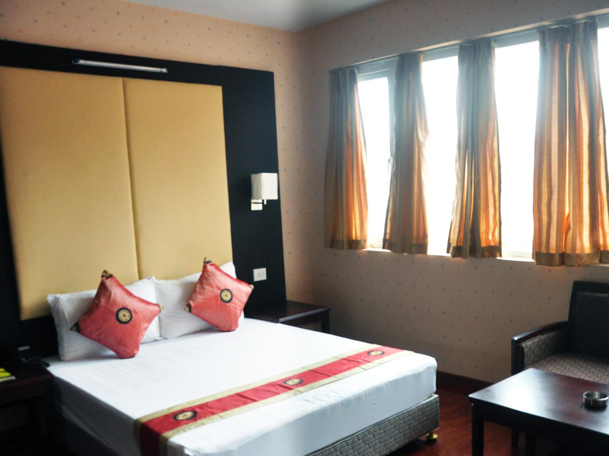 Astoria Hotel Kolkata Eksteriør bilde