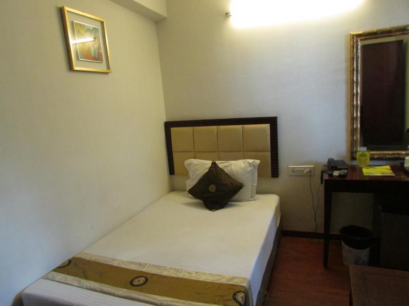 Astoria Hotel Kolkata Eksteriør bilde