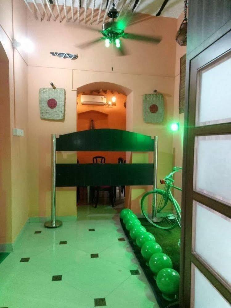 Astoria Hotel Kolkata Eksteriør bilde