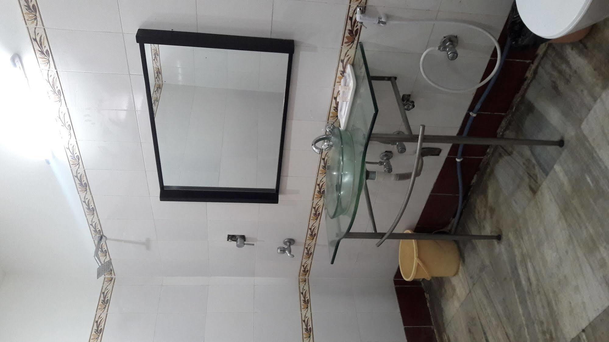 Astoria Hotel Kolkata Eksteriør bilde