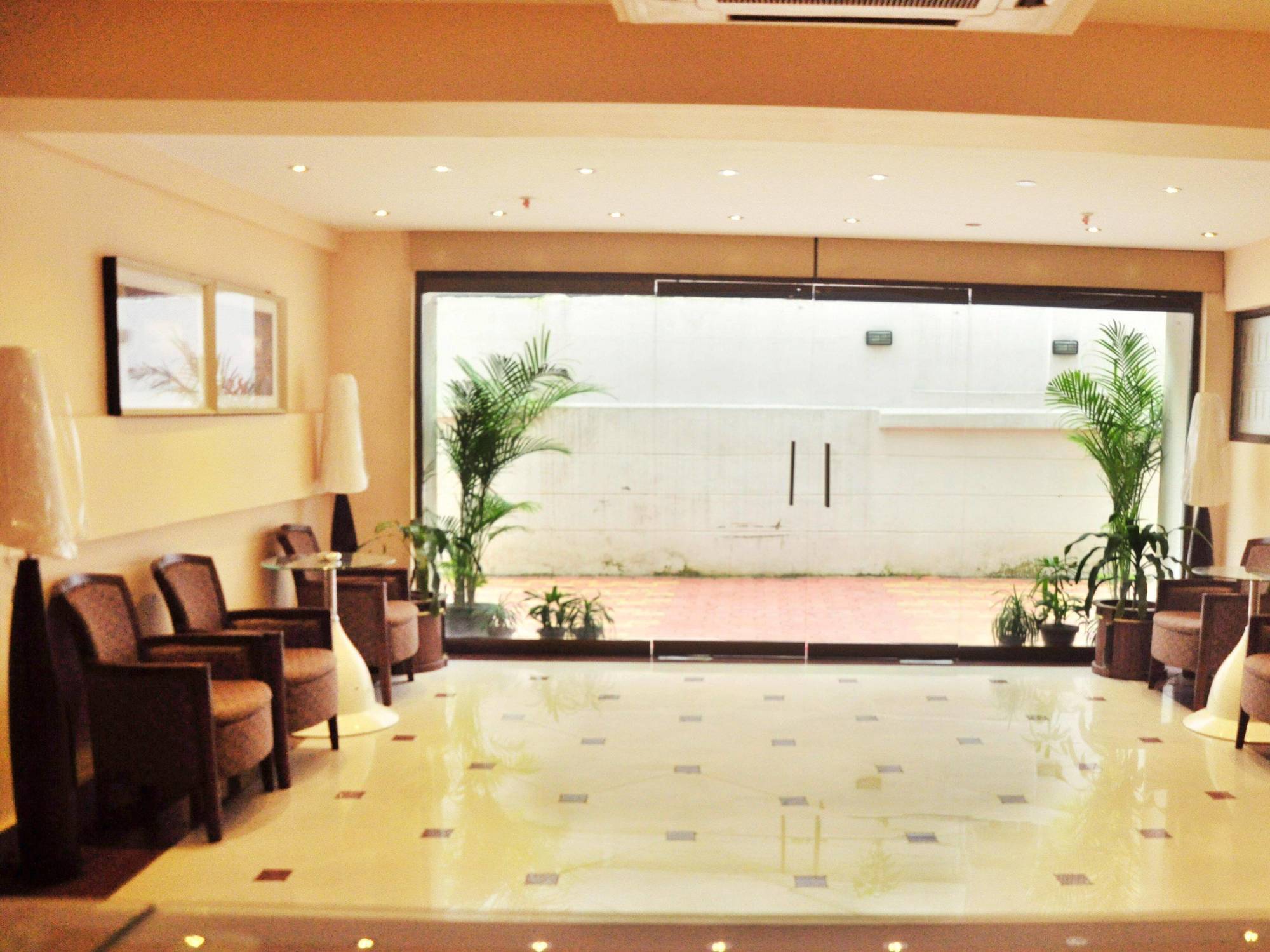 Astoria Hotel Kolkata Eksteriør bilde